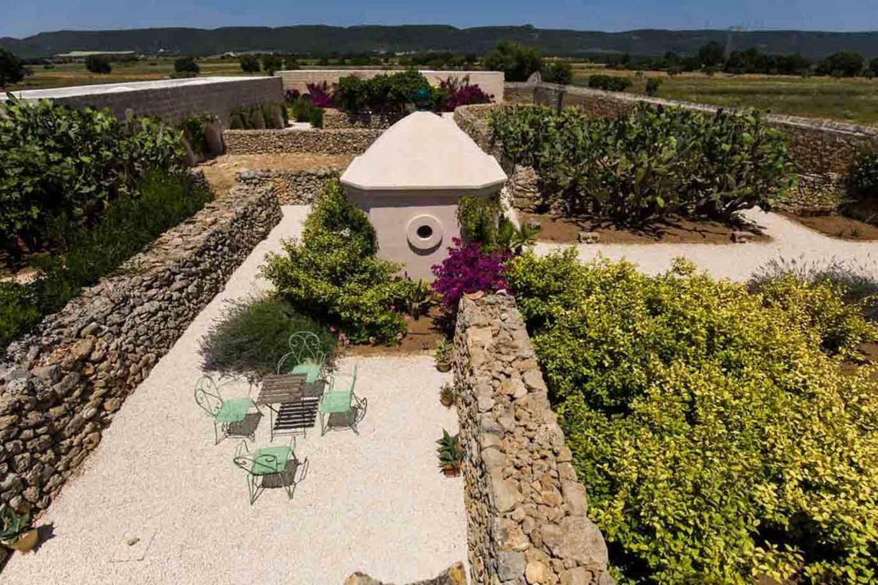 Masseria Celano Grottaglie Exteriér fotografie