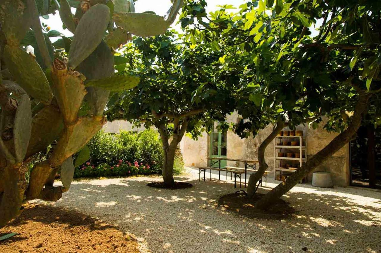 Masseria Celano Grottaglie Exteriér fotografie